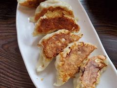 煎饺子-拉面莊夢語＆中华料理八椿
