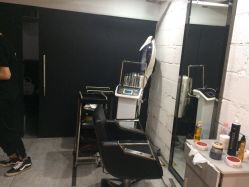 -SIX Hair Consultant