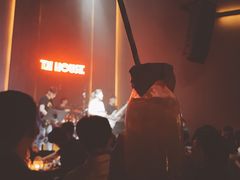 -TZ House音乐现场(来福士中心店)