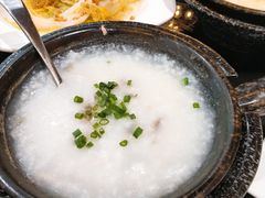 皮蛋瘦肉粥-玉兰苑一等茶餐厅