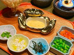 -蟹犇前•帝王蟹雪蟹(陆家嘴店)