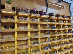 -肆兮眼镜·蔡司·徕卡战略合作店(大坪店)