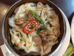 -黄但记老店·陈村粉食府