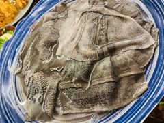 屠宰场鲜毛肚-艾嬢七八九老火锅(37年李子坝店)