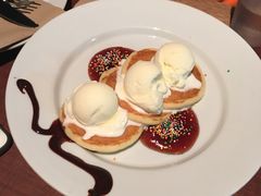 -Pancakes on the rocks(Darling Harbour)