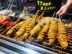-小魏哥果仁烤面筋
