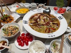 -渔语鱼酸菜鱼新川菜(来福士店)