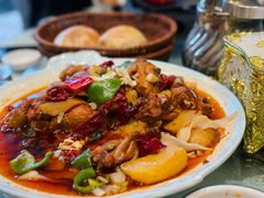 -马尔龙新疆饭店·清真(瑞景店)