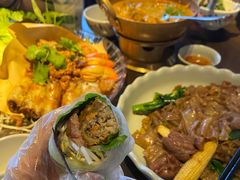 -大头虾越式风味餐厅(光明广场店)