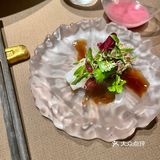 拾久越开越多了。在新京熹楼新京熹品鉴中心包间环境和服务还可以