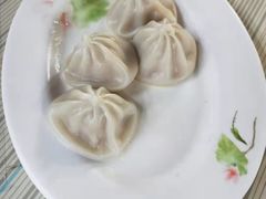 -六合夜市