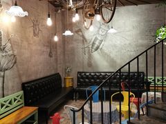 -童年小筑餐厅(申花路店)