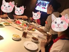 -海底捞火锅鲜切牛肉主题店(长寿路店)