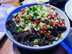 -三人行骨头王火锅(长寿店)