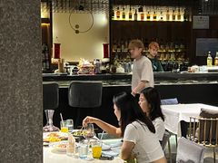 -STARRY CAFE & LOUNGE BAR(高新店)