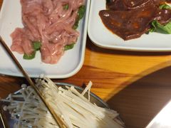 -养牛邓·潮汕牛肉海鲜自助火锅(广州店)