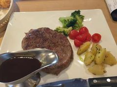 甄选嫩肩牛排-必胜客(上地华联店)