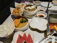 -海底捞火锅(长宁路龙之梦店)
