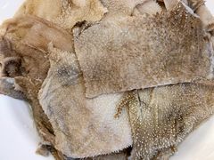 金牌毛肚-沸炉重庆老火锅(军事博物馆店)