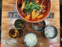 -成都你六姐·牛肉冒菜(城市集市合生汇店)