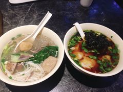鸭血粉丝汤-有家生煎(三里屯店)