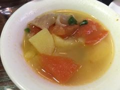 西红柿牛腩炖土豆-谢虢彬名厨私房菜