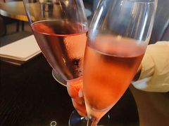 -wineapp葡萄酒餐吧(外滩金融中心店)