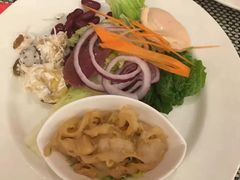 -南湖名都·景湖轩全日制餐厅·海鲜自助·东南亚风味·临湖而食