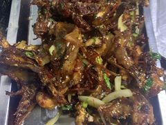 炒鸡架-勃利地摊·勃立小串烧烤