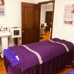 -杉惠素颜美妆皮肤管理中心