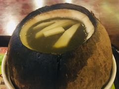 -海口骑楼小吃街