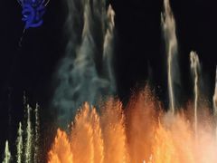 -东港音乐喷泉广场