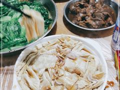 -满記土窑烧鷄波浪山莊