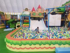 -鄂尔多斯野生动物园