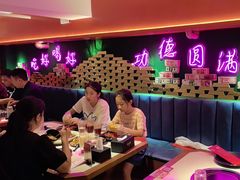 -沪小胖·小龙虾·蓝龙王(八佰伴店)