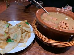 -董厨煨汤馆(车站路店)