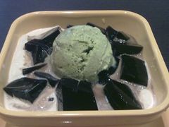 雪山白雪凉粉~-满记甜品(王府井北京市百货大楼店)