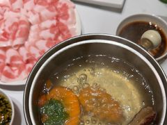 -澳洲肥牛火锅(转盘路店)