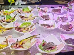 -领鲜活海鲜榴莲自助火锅(东门店)