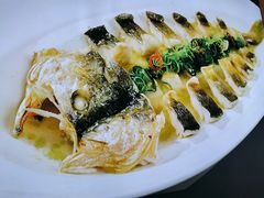 -御沪沪味园.融合菜.海鲜(斜土路店)