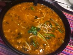 -香巴拉云南餐厅(华莱坞店)