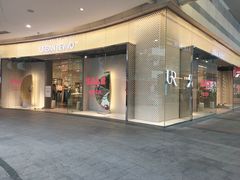 -URBAN REVIVO(七宝领展广场店)