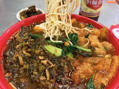 -易记皮肚面(明瓦廊店)