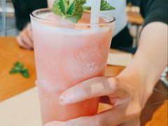 -星巴克臻选(上海合生汇1F店)