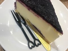 蓝莓芝士-藏猫猫咖啡主题馆(中央大道店)