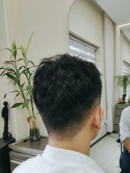 -优尚·烫·染·店