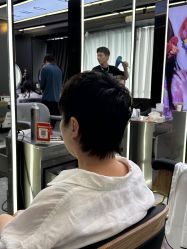 -藤野造型烫发染发