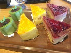 -星巴克臻选(华堂·新辰汇店)