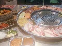 -哈哈碳都·牛肋条无限自助烤肉(台江万达店)