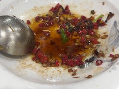 -湖南人家湘菜馆(镇江路店)